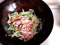 豆角炒鸡丝的做法步骤6