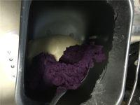紫薯豆沙馅年糕的做法步骤2