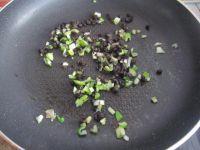 豉香烧豆腐的做法步骤6